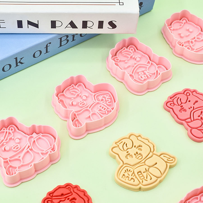 Year Of The Horse Cookie Cutte - Kitchen Baking Torch のレビューと価格